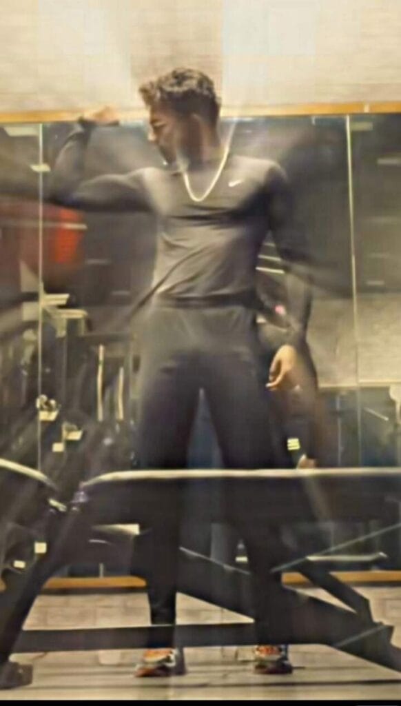 Picsart 23 09 17 17 26 37 019